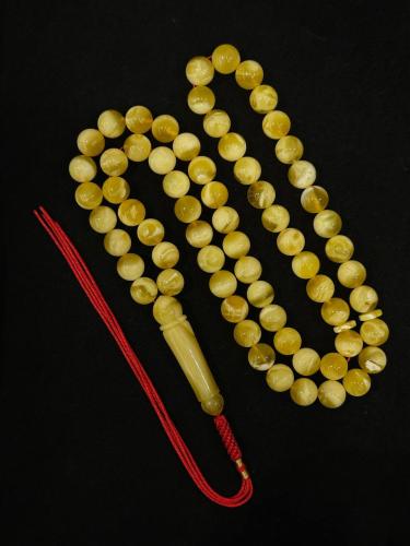 سبحة كهرمان طبيعي مع شهادة