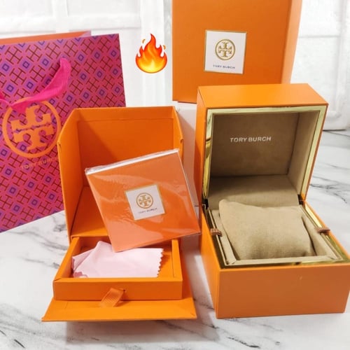 ساعة توري بورش نسائية مع كامل الملحقات