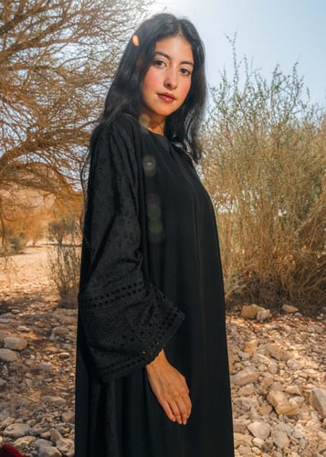 لبنى