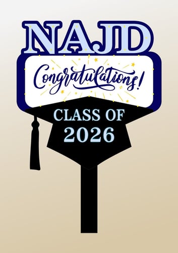 لوحة تخرج مضيئة بالاسم فقط | هدايا تخرج 2026 | قمر...