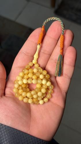 كهرمان طبيعي معجن