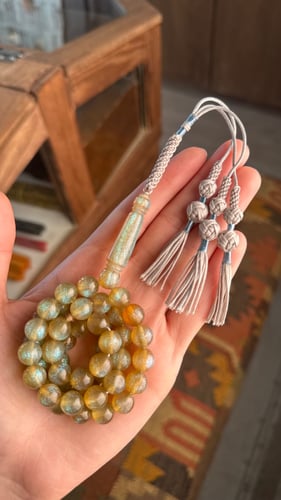 بكلايت مموج لامع