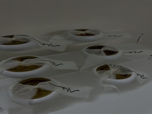 Incense holders printed on the ribbon