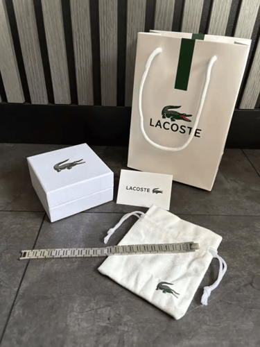 "إسوارة لاكوست™ الأصلية للزوجين – لمسة فخامة وأناق...