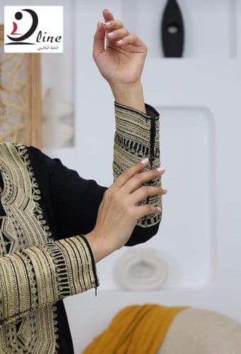 طقم جلابية عسيري كريب ملكي فاخر مع السروال