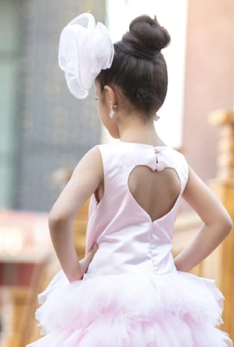 فستان وردي بقصه قلب