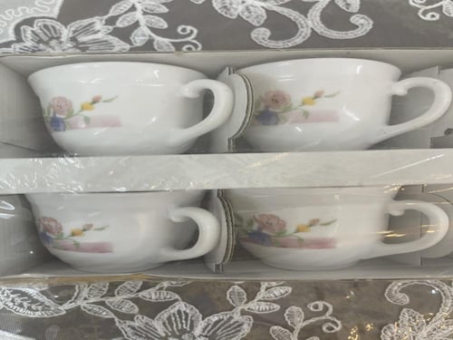 فناجيل قهوة فرنسي