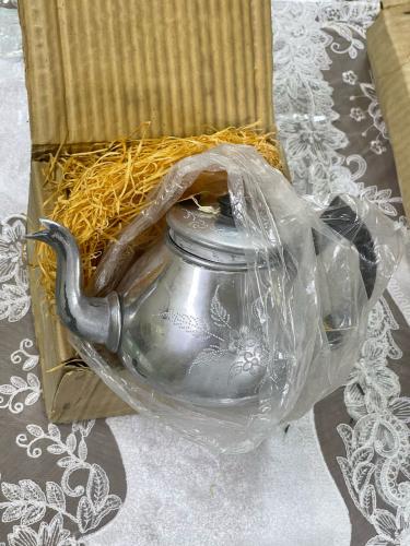 ابريق هندي معدن ثقيل