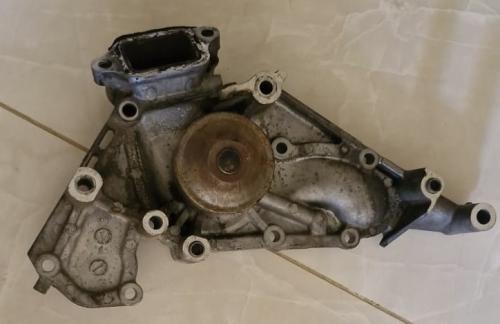 Water pump for Lexus 430, used, clean