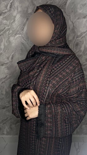 عباية بنقوش شرقية