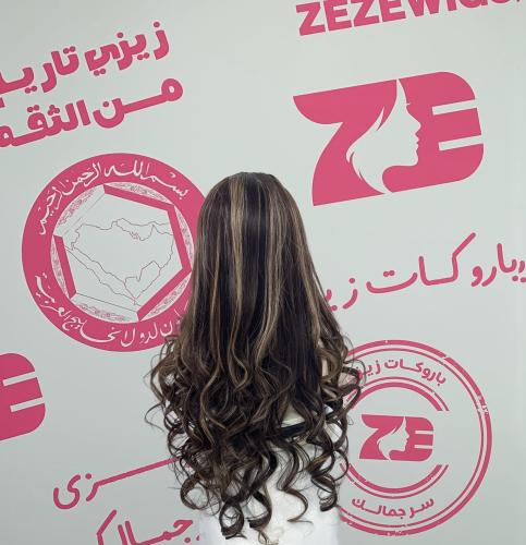 باروكه شعر طبيعى طول 26 أنش كثافه 250 لون هايلايت...