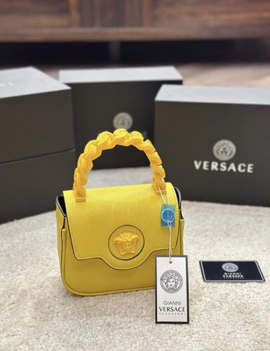 شنطة نسائية ماركة ‏Versace