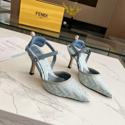 حذاء نسائي ماركة Fendi