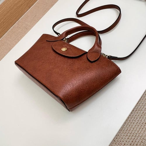 حقيبة نسائية ماركة Longchamp
