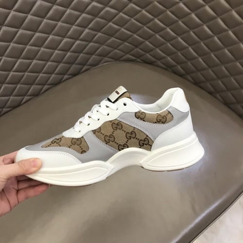 حذاء رجالي ماركة ‏Gucci