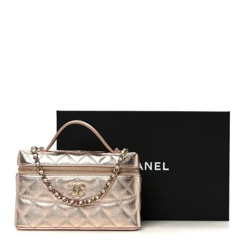 شنطة نسائية ماركة Chanel