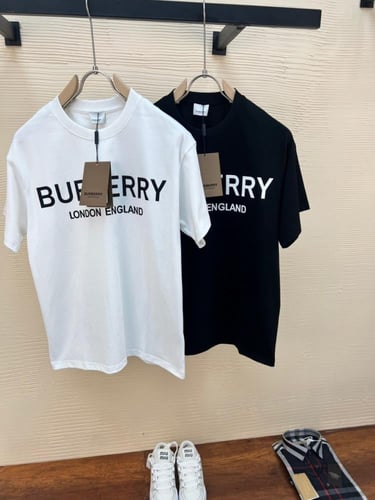 تي شيرت ماركة Burberry