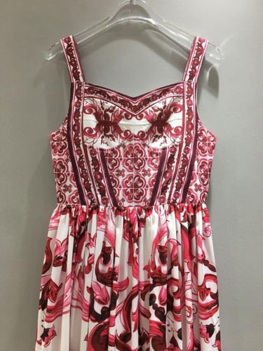 فستان ماركة D&G