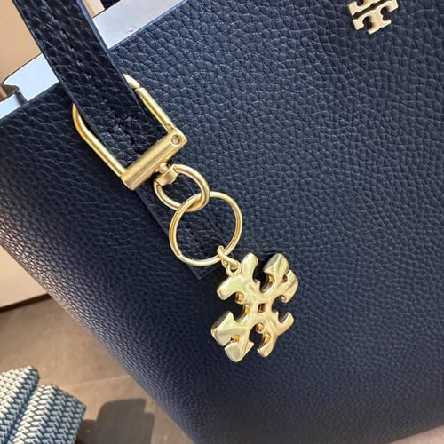 شنطة نسائية ماركة ‏Tory burch