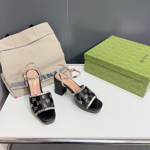 حذاء نسائي ماركة ‏Gucci