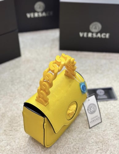 شنطة نسائية ماركة ‏Versace