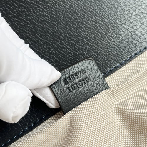 شنطة نسائية ماركة Gucci