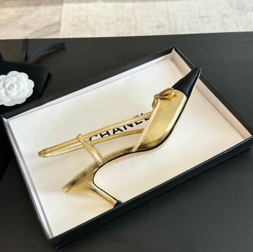 حذاء نسائي ماركة ‏Chanel