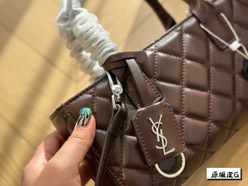 شنطة نسائية ماركة YSL