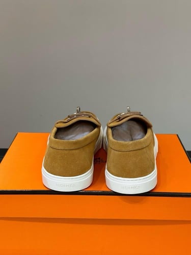 حذاء رجالي ماركة Hermès