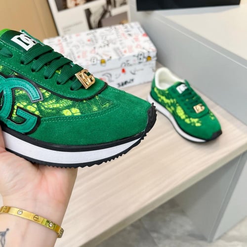حذاء ماركة D&G
