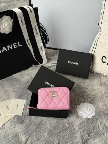 كارد ماركة Chanel