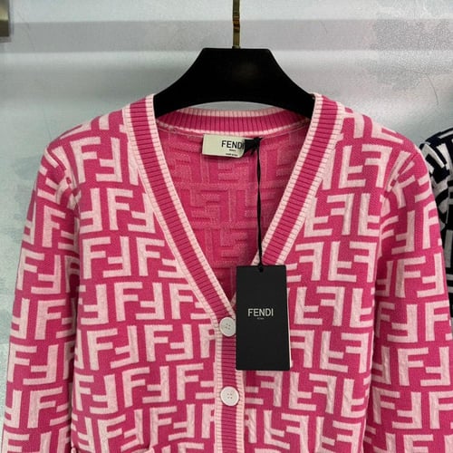 سويتر نسائي ماركة Fendi