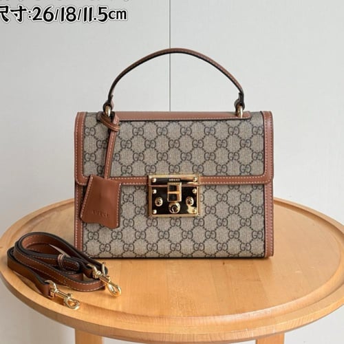 شنطة نسائيه ماركة Gucci