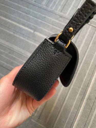 شنطه نسائية ماركة Toryburch