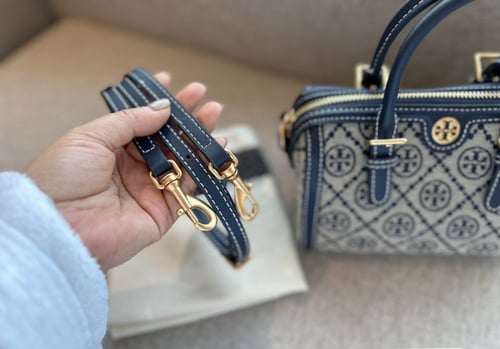 شنطة نسائية ماركة ‏Tory burch