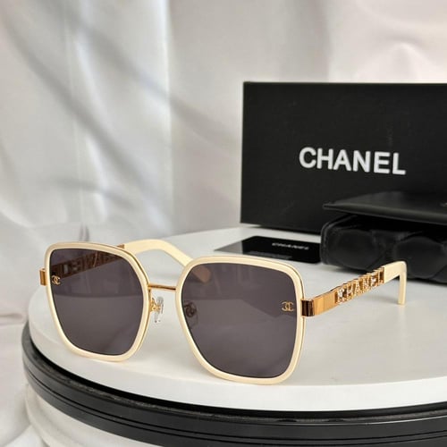 نظاره ماركة Chanel