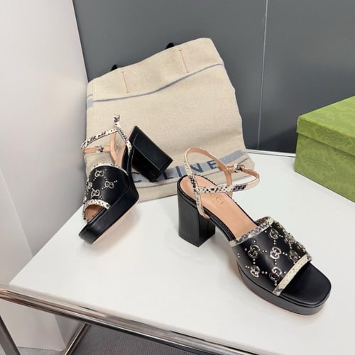 حذاء نسائي ماركة ‏Gucci