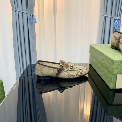 حذاء نسائي ماركة ‏Gucci