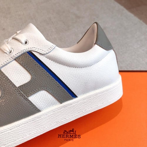 حذاء ماركة Hermès