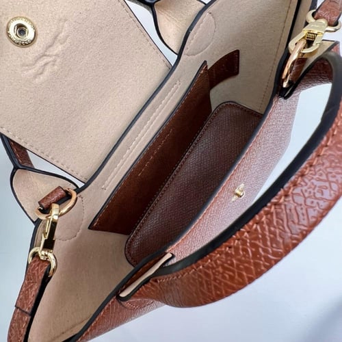 حقيبة نسائية ماركة Longchamp