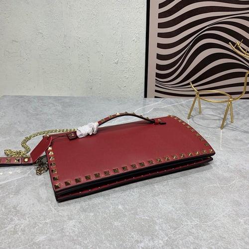 شنطة نسائية ماركة Valentino