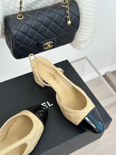 حذاء نسائي ماركة ‏Chanel