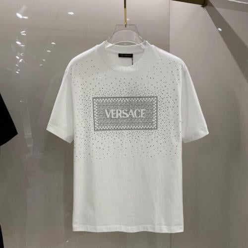 تي شيرت رجالي ماركة Versace