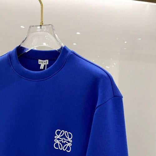 سويت شيرت ماركة Loewe