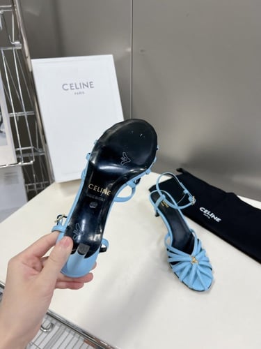 حذاء نسائي ماركة Celine