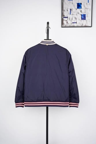 جاكيت رجالي ماركة Gucci