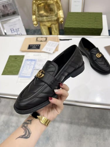 حذاء نسائي ماركة ‏Gucci