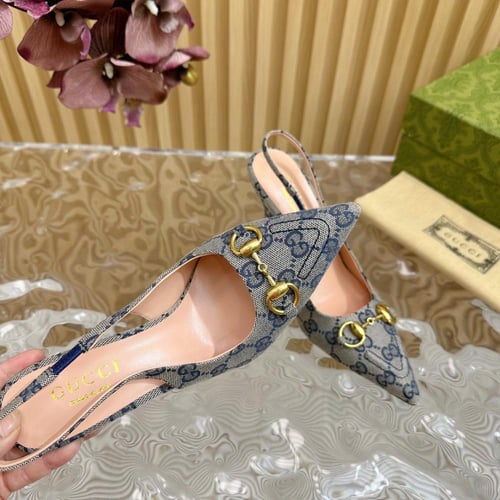 حذاء نسائي ماركة ‏Gucci