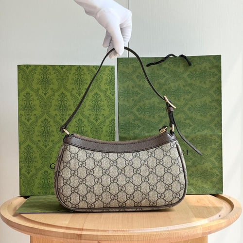 شنطة نسائية ماركة Gucci