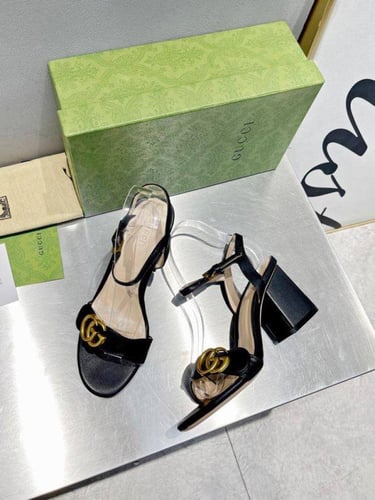 حذاء نسائي ماركة ‏Gucci